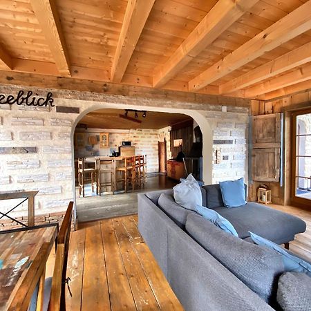 Ferienwohnung Seeblick Nr 2 5-Zimmerwohnung - Feldberg Baerental Rotwasser エクステリア 写真