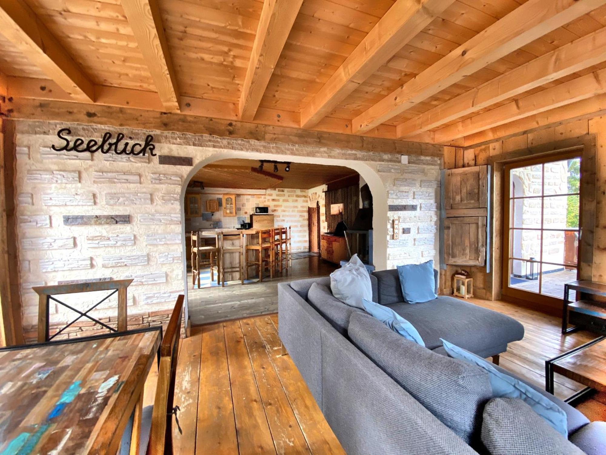 Ferienwohnung Seeblick Nr 2 5-Zimmerwohnung - Feldberg Baerental Rotwasser エクステリア 写真